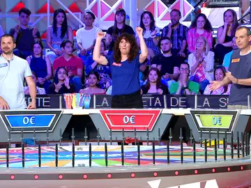 Rocío se convierte en la concursante con más gajos de ‘La Ruleta de la Suerte’: “¡Vas a batir récord Guinness!”