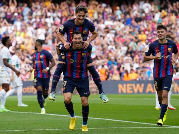 Barcelona - Elche: Resultado, resumen y goles de la Liga, en directo (3-0)
