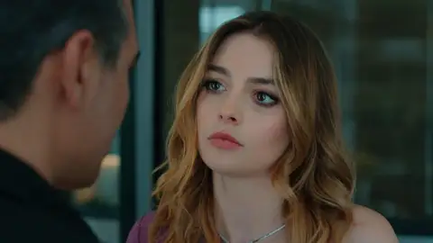 Derin finge no saber nada del acercamiento entre Volkan y Asya: “Si lo nuestro acaba, ella ganará” La joven no va a permitir que su relación acabe y mucho menos darle a la doctora lo que quiere.