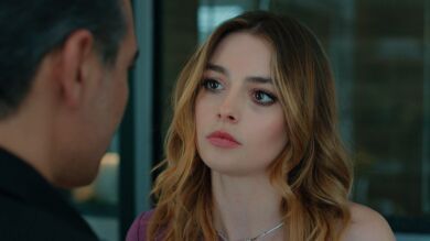 Derin finge no saber nada del acercamiento entre Volkan y Asya: “Si lo nuestro acaba, ella ganará”