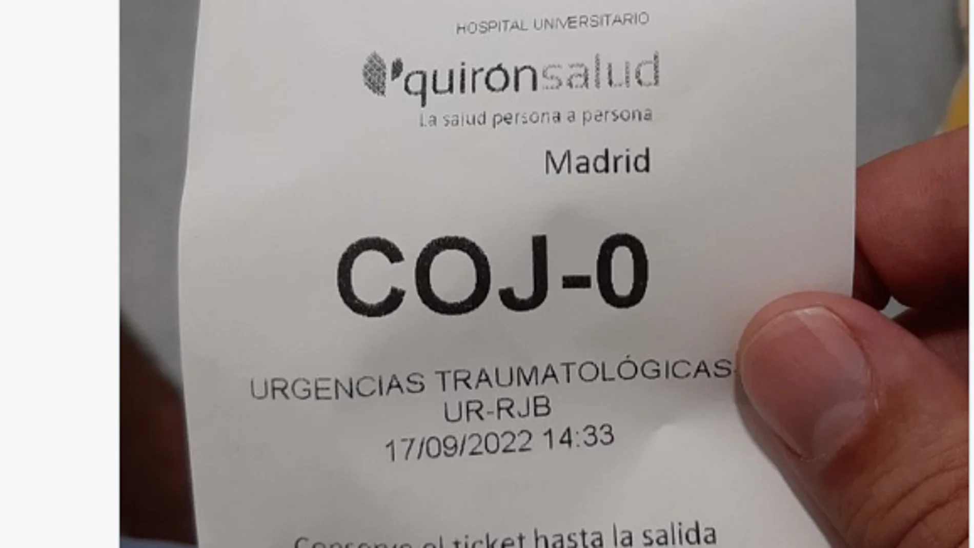 El ticket de un usuario al acudir a un Hospital por un esguince de rodilla