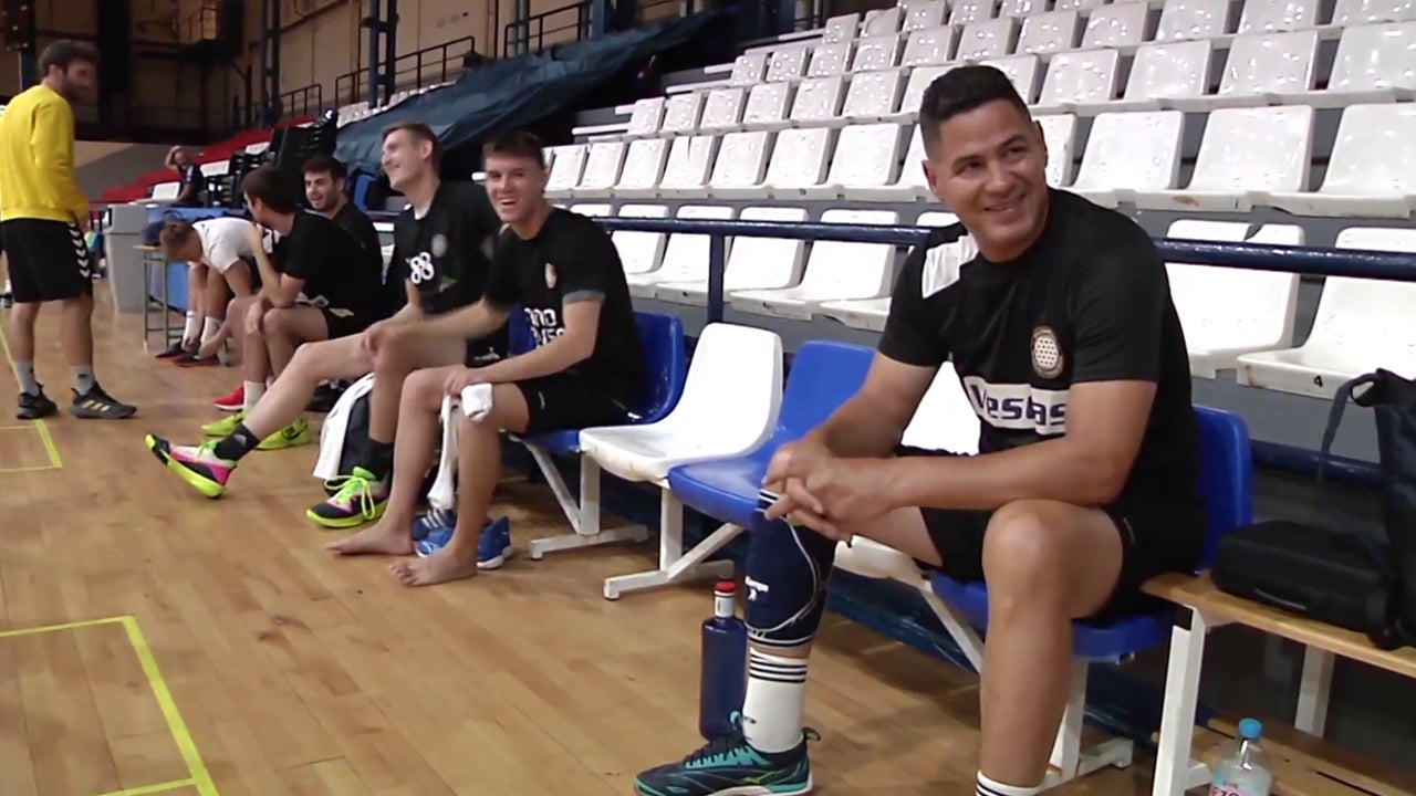 El legendario Rolando Uríos vuelve a competir en balonmano 13 años