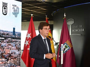 El alcalde de Madrid, José Luis Martínez-Almeida, presenta el proyecto Madrid 360 Solar