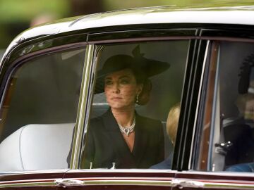 La gran diferencia entre los looks de Kate Middleton y Meghan Markle en el funeral de la reina Isabel II