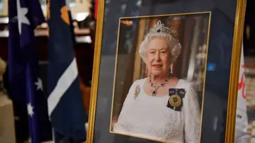 Reina Isabel II Reina Isabel II
