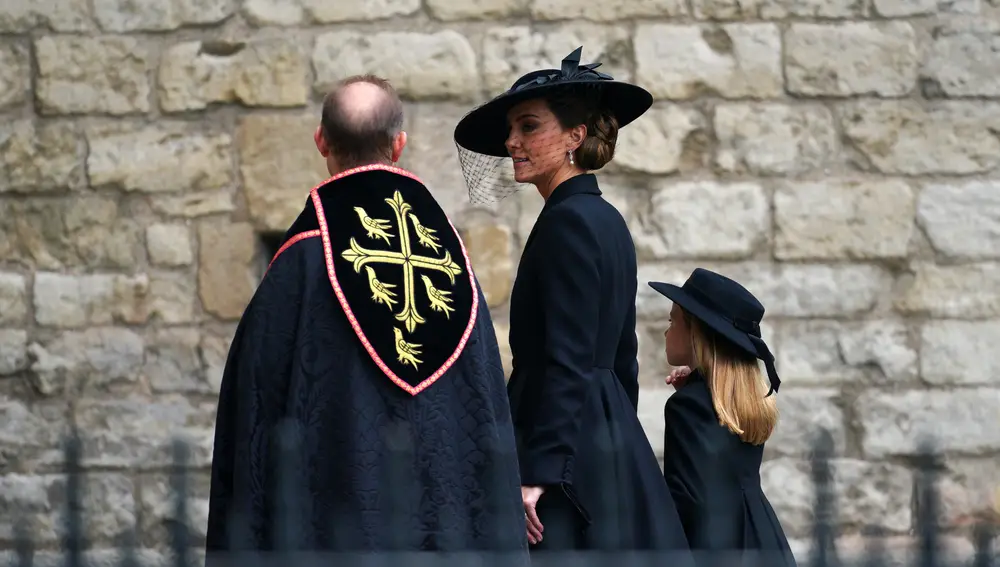 Kate Middleton junto a su hija Charlotte