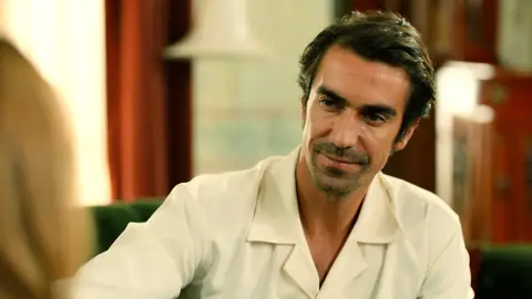 Mehmet se adentra en los negocios de los Yaman: “Haremos cosas aún mejores" Mehmet se adentra en los negocios de los Yaman: “Haremos cosas aún mejores"