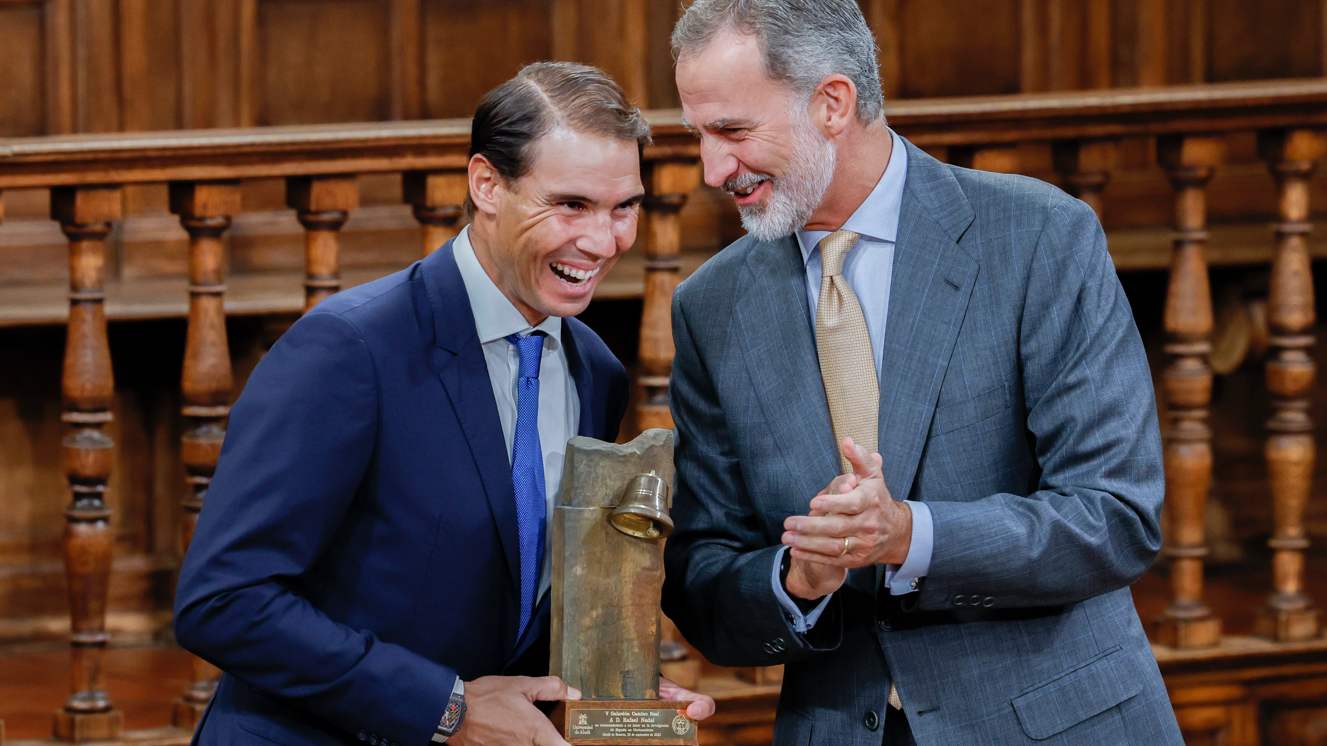 El rey Felipe VI entrega a Rafa Nadal el premio 'Camino Real' El rey Felipe VI entrega a Rafa Nadal el premio 'Camino Real'