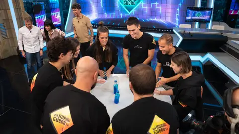 Ciencia en 'El Hormiguero 3.0' con Becky G Ciencia en 'El Hormiguero 3.0' con Becky G