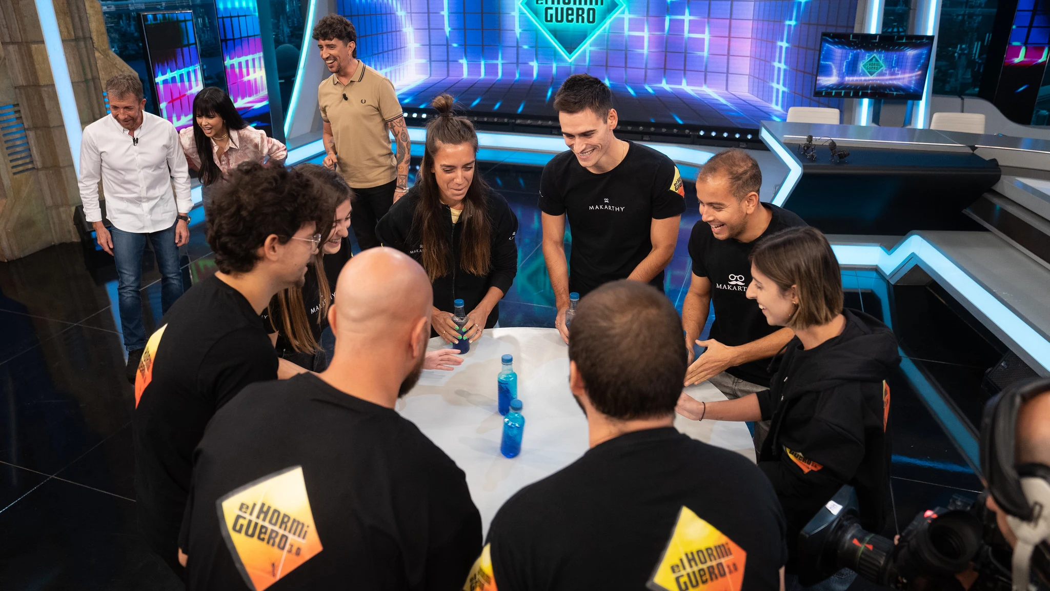 Ciencia en 'El Hormiguero 3.0' con Becky G Ciencia en 'El Hormiguero 3.0' con Becky G