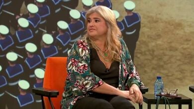 Lucía Etxebarria responde en Espejo Público a las acusaciones de plagio de un periódico