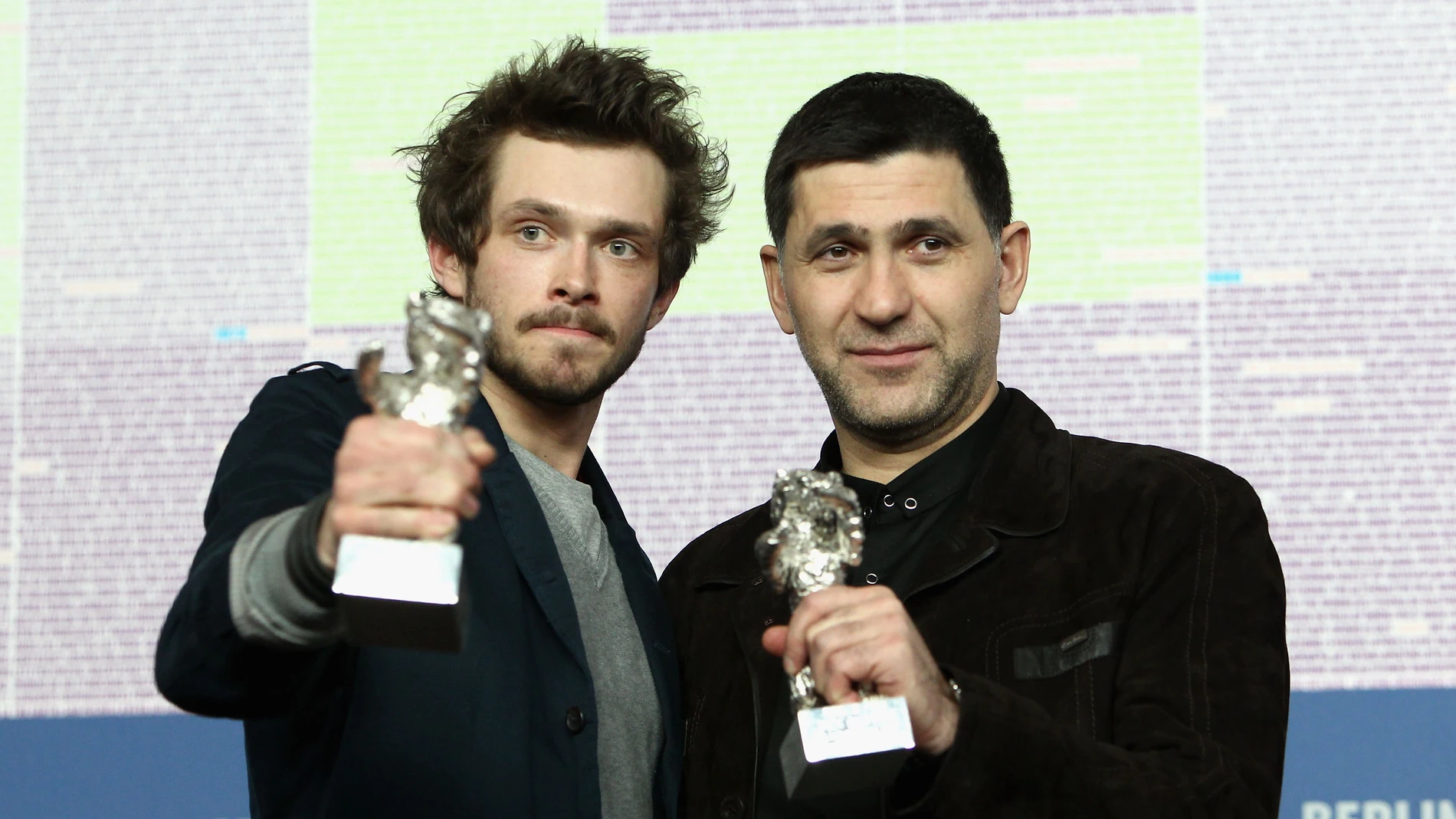 El actor ruso Sergei Puskepalis (d) posa junto con su compatriota Grigoriy Dobrygin (i) El actor ruso Sergei Puskepalis (d) posa junto con su compatriota Grigoriy Dobrygin (i)