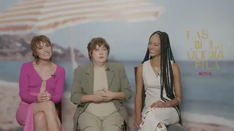 'Las de la última fila': Sus protagonistas nos confiesan cómo fue el momento de raparse la cabeza y qué ha supuesto para ellas esta serie 'Las de la última fila': Sus protagonistas nos confiesan cómo fue el momento de raparse la cabeza y qué ha supuesto para ellas esta serie