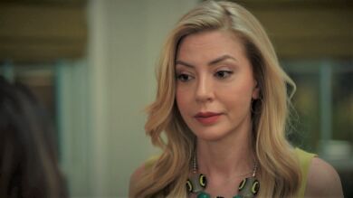 Esta noche en 'Hermanos': Nebahat, a punto de descubrir que Melisa no ha roto su relación con Kadir