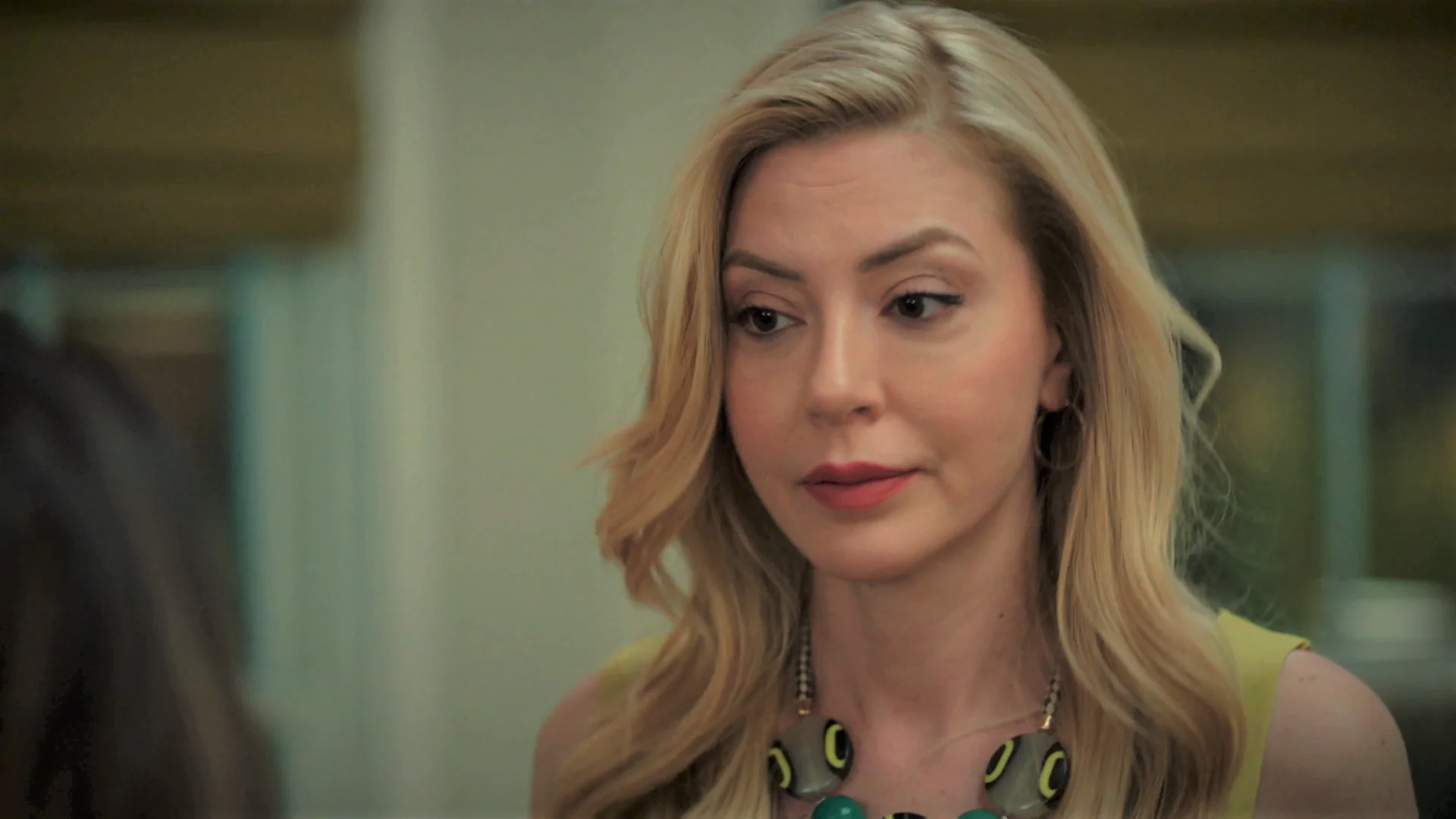 Esta noche en 'Hermanos': Nebahat, a punto de descubrir que Melisa no ha roto su relaci&oacute;n con Kadir