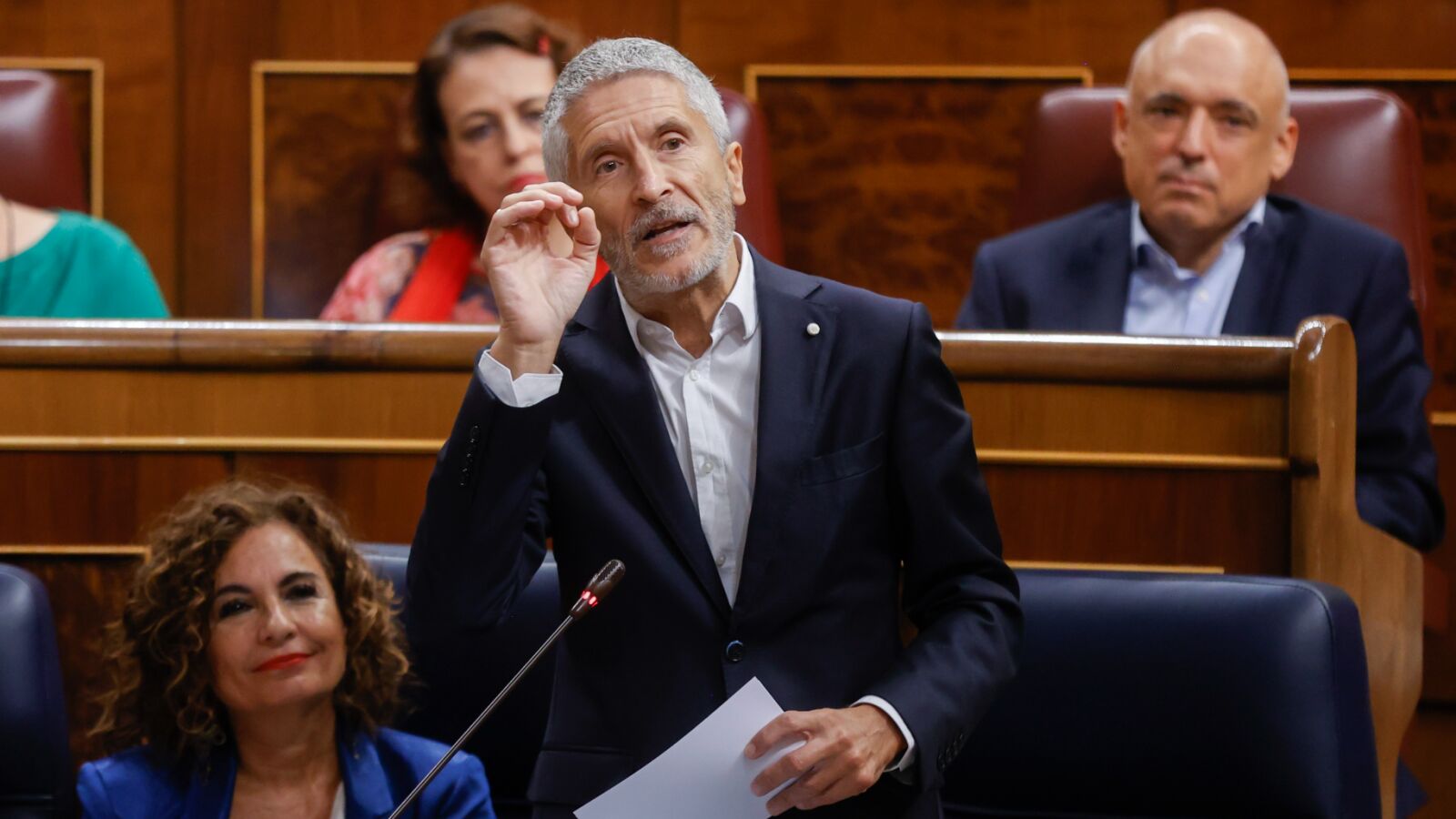 El Gobierno acerca al País Vasco a 11 etarras, varios con delitos de sangre y una dirigente de ETA