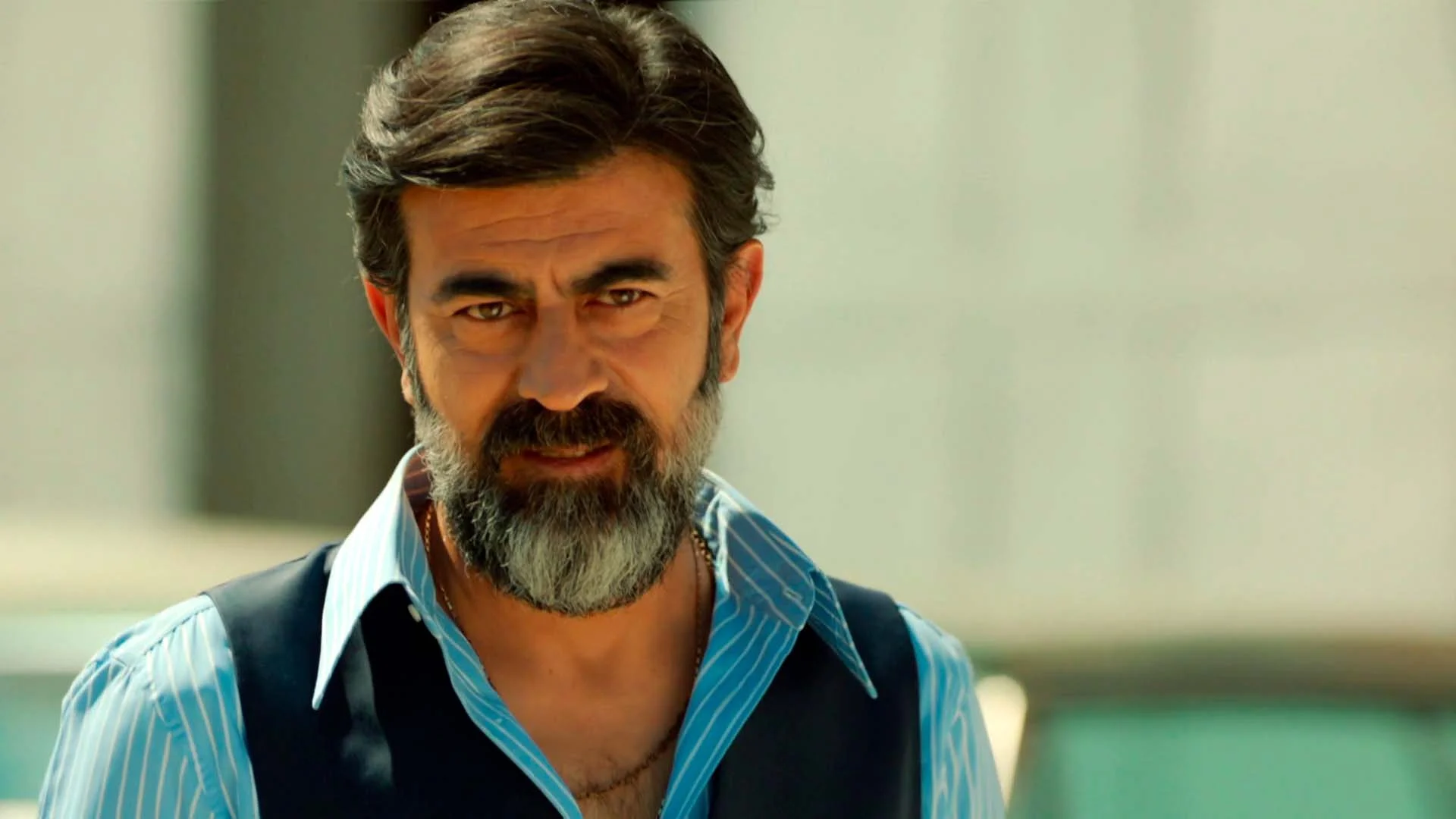 Abdülkadir y Betül trazan el plan perfecto para tener a Herkan de su lado: ¿Funcionará?