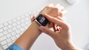 Cambio de hora octubre 2022: &iquest;a qu&eacute; hora es y cu&aacute;ndo se cambia el reloj al horario de invierno?
