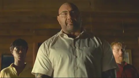 'Llaman a la puerta', lo nuevo de M.Night Shyamalan, Rupert Grint y Dave Bautista 'Llaman a la puerta', lo nuevo de M.Night Shyamalan, Rupert Grint y Dave Bautista