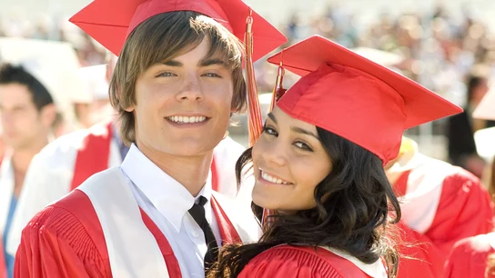 Zac Efron y Vanessa Hudgens como Troy y Gabriella en 'High School Musical' Zac Efron y Vanessa Hudgens como Troy y Gabriella en 'High School Musical'