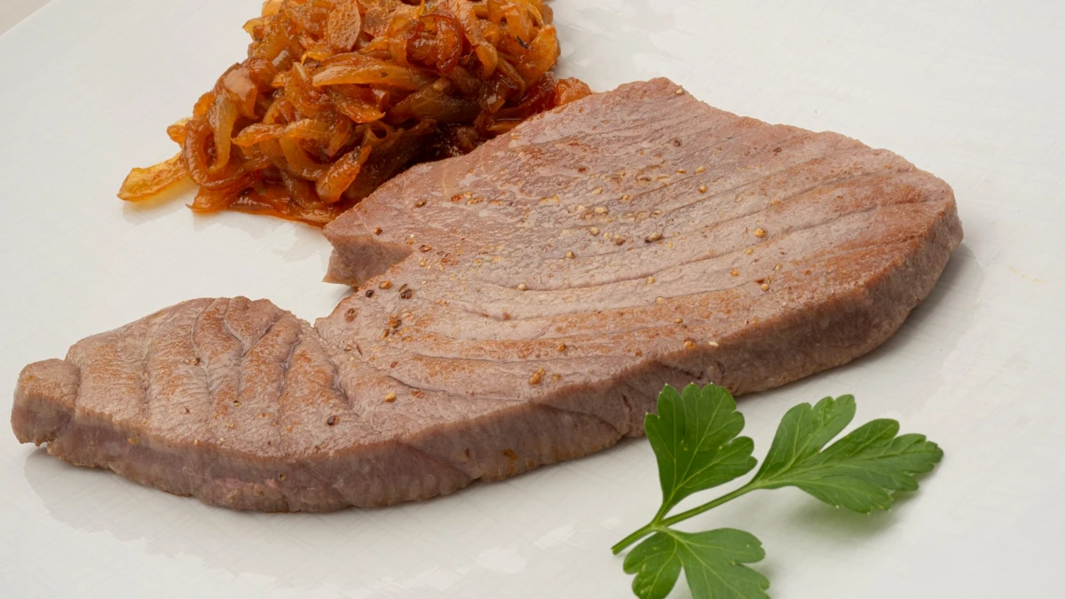 La receta m&aacute;s sencilla de at&uacute;n encebollado, de Karlos Argui&ntilde;ano