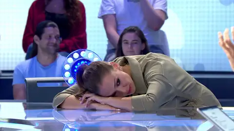 Eva González se desmorona en pleno ‘Pasapalabra’ y se ‘enfada’ con Roberto Leal: “¡Quiero el VAR!” Eva González se desmorona en pleno ‘Pasapalabra’ y se ‘enfada’ con Roberto Leal: “¡Quiero el VAR!”