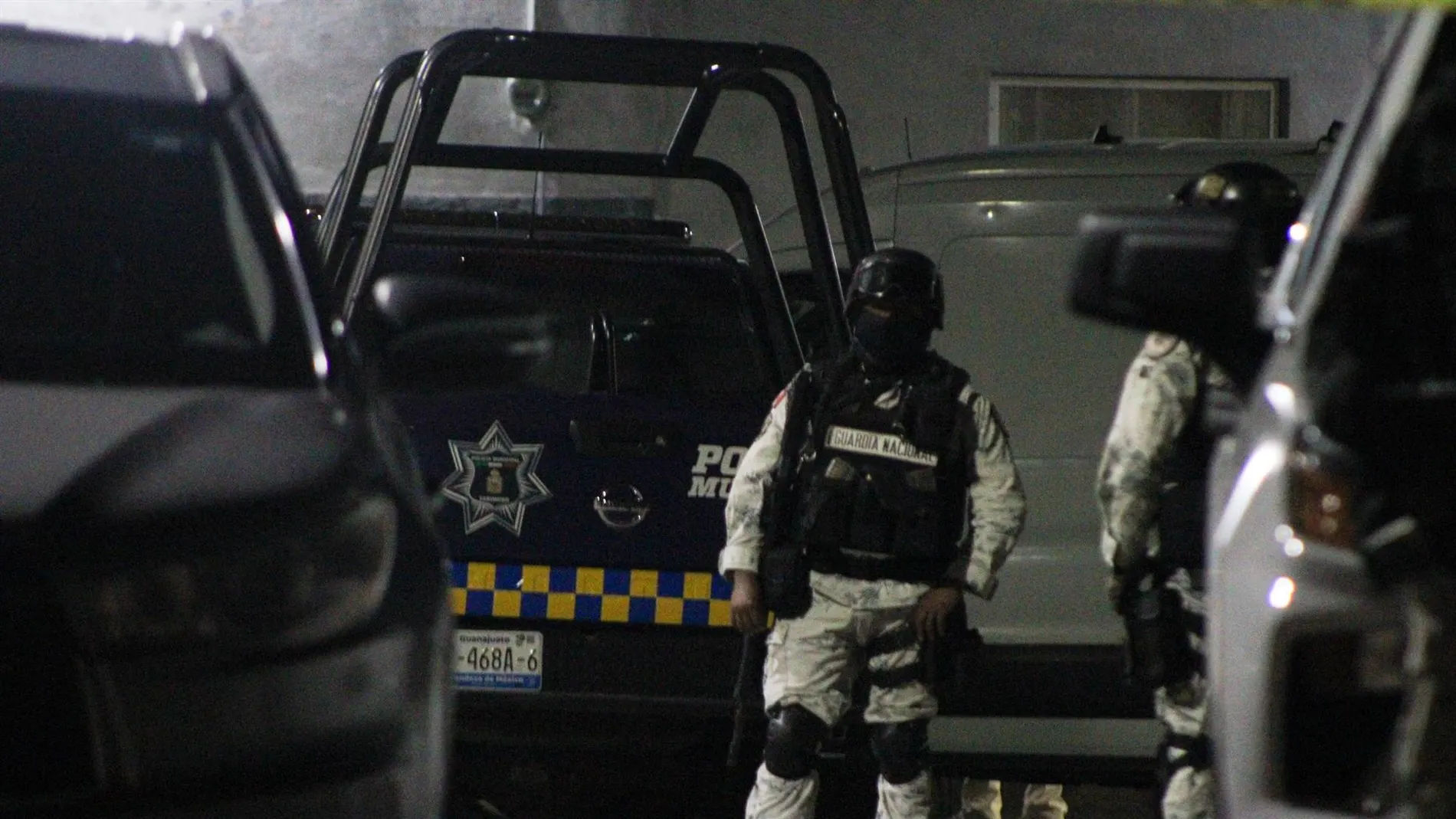 de la Guardia Nacional acordonan el billar donde han asesinado a 10 personas de la Guardia Nacional acordonan el billar donde han asesinado a 10 personas