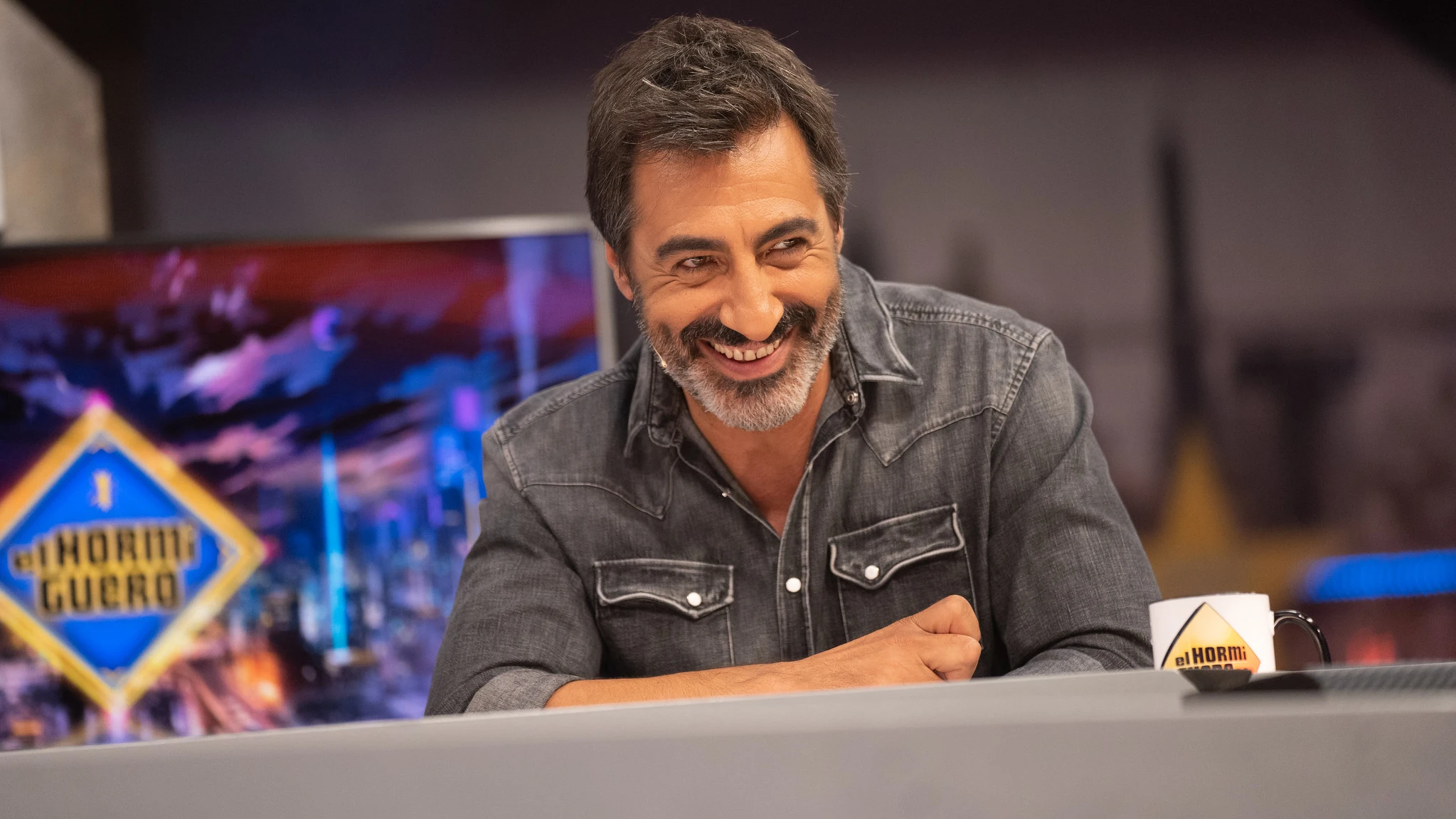 Juan del Val arremete en 'El Hormiguero 3.0' contra "los que leen en diagonal" y "el microteatro"