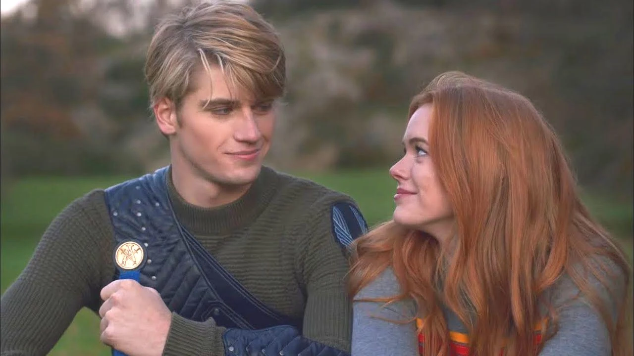 Abbey Cowen y Danny Griffin en 'Destino: la saga Winx' Abbey Cowen y Danny Griffin en 'Destino: la saga Winx'