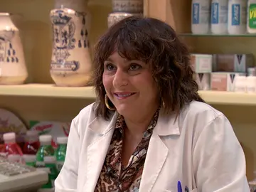 Rocío defiende a Hugo delante de Doña Paz: “Todos cometemos errores” Rocío defiende a Hugo delante de Doña Paz: “Todos cometemos errores”