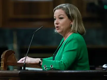 Ana Oramas interviene desde la tribuna del Congreso de los Diputados Ana Oramas interviene desde la tribuna del Congreso de los Diputados