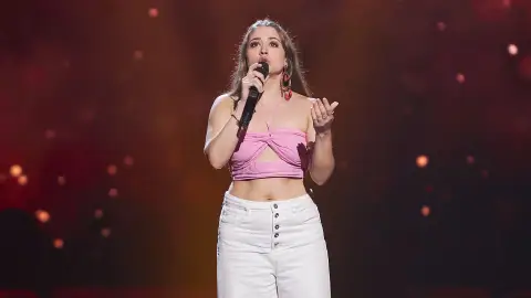 Ana González demuestra su arte con ‘María de la O’ y se lleva un pleno en ‘La Voz’ Ana González demuestra su arte con ‘María de la O’ y se lleva un pleno en ‘La Voz’