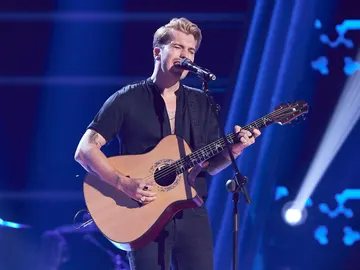 Álex Perea versiona ‘Sunday morning’ de Maroon 5 en ‘La Voz’ Álex Perea versiona ‘Sunday morning’ de Maroon 5 en ‘La Voz’