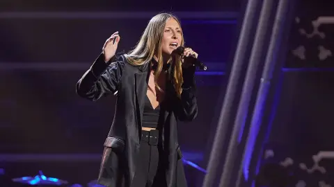 Nikka demuestra su dulce voz cantando ‘Strange birds’ en ‘La Voz’ Nikka demuestra su dulce voz cantando ‘Strange birds’ en ‘La Voz’