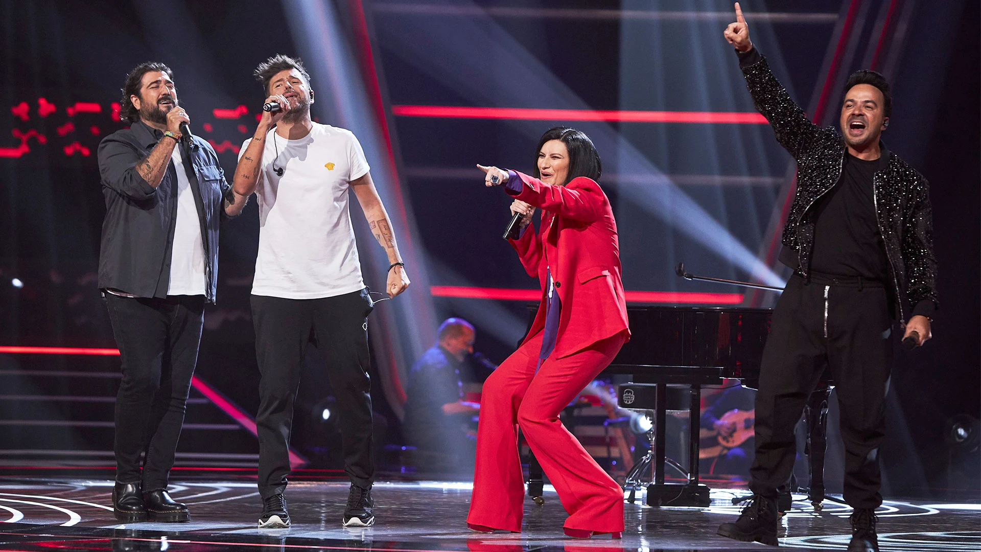 Laura Pausini, Antonio Orozco, Pablo López y Luis Fonsi inauguran ‘La Voz’ con una sensacional versión de ‘Yo no me doy por vencido’ Laura Pausini, Antonio Orozco, Pablo López y Luis Fonsi inauguran ‘La Voz’ con una sensacional versión de ‘Yo no me doy por vencido’