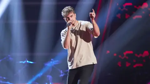 Dani Sánchez, pura adrenalina cantando ‘Are you gonna be my girl’ en ‘La Voz’  Dani Sánchez, pura adrenalina cantando ‘Are you gonna be my girl’ en ‘La Voz’