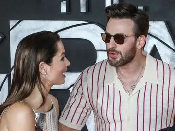 Chris Evans y Ana de Armas en la premiere de 'The Gray Man'  Chris Evans y Ana de Armas en la premiere de 'The Gray Man'