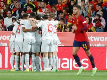 España pierde un año después y se jugará el primer puesto en Portugal España pierde un año después y se jugará el primer puesto en Portugal