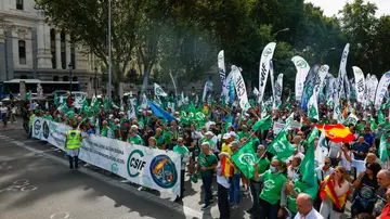 Funcionarios en la manifestación en Madrid