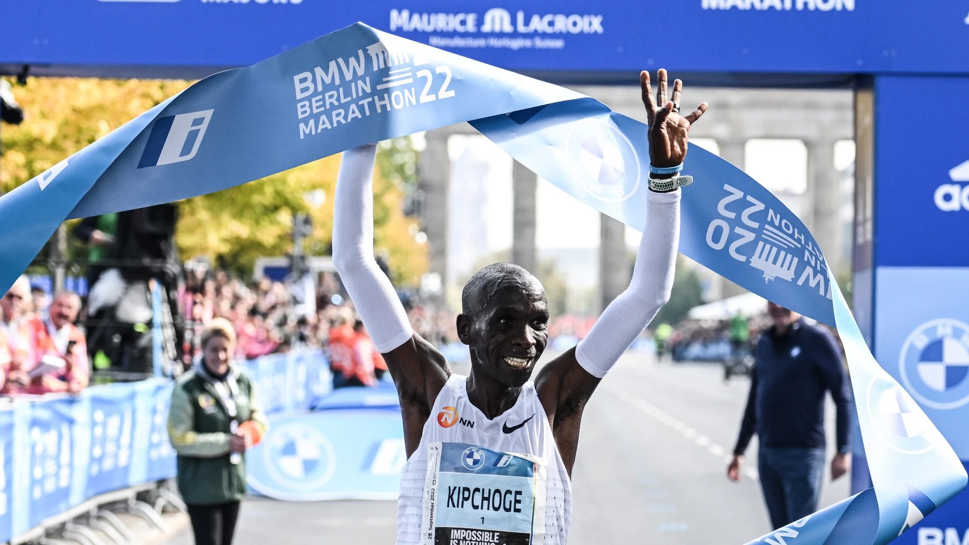 Kipchoge lo vuelve a hacer: nuevo récord del mundo de maratón