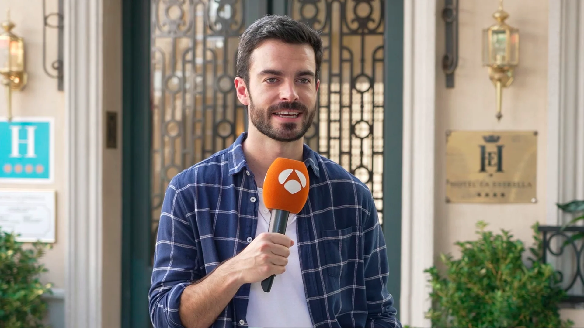 Ander Azurmendi, sobre su personaje en &lsquo;Amar es para siempre&rsquo;: &ldquo;Samuel tiene un gran drama que nadie sabe&rdquo;