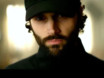 Penn Badgley como Joe Goldberg en la temporada 4 de 'You' Penn Badgley como Joe Goldberg en la temporada 4 de 'You'