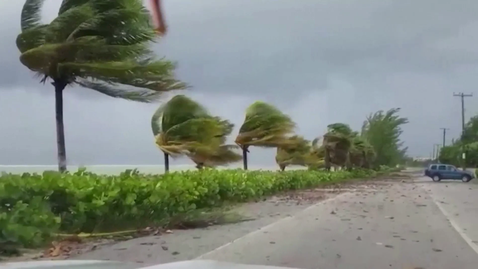 Alerta en Florida ante la inminente llegada del peligroso huracán 'Ian',  que ha causado dos muertes en Cuba
