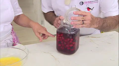 Karlos Arguiñano: cómo elaborar un licor casero Karlos Arguiñano: cómo elaborar un licor casero