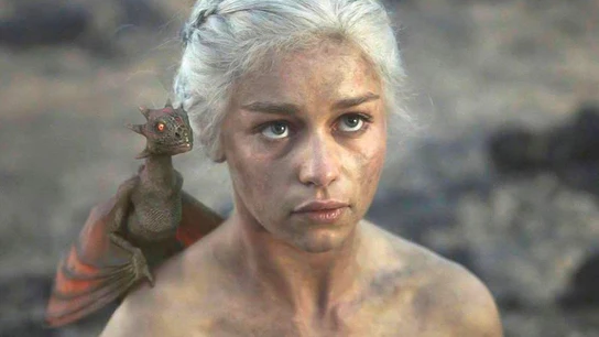 Emilia Clarke como Daenerys Targaryen en 'Juego de Tronos' Emilia Clarke como Daenerys Targaryen en 'Juego de Tronos'