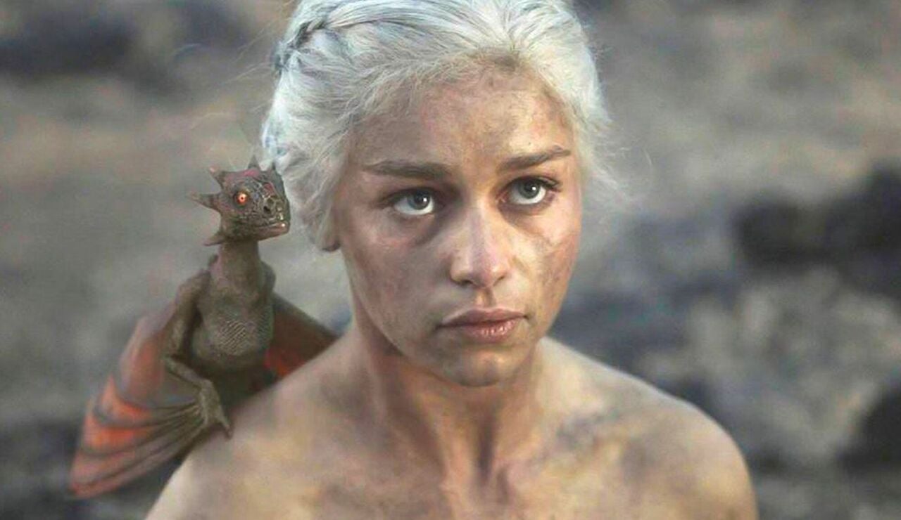 Emilia Clarke como Daenerys Targaryen en 'Juego de Tronos' 