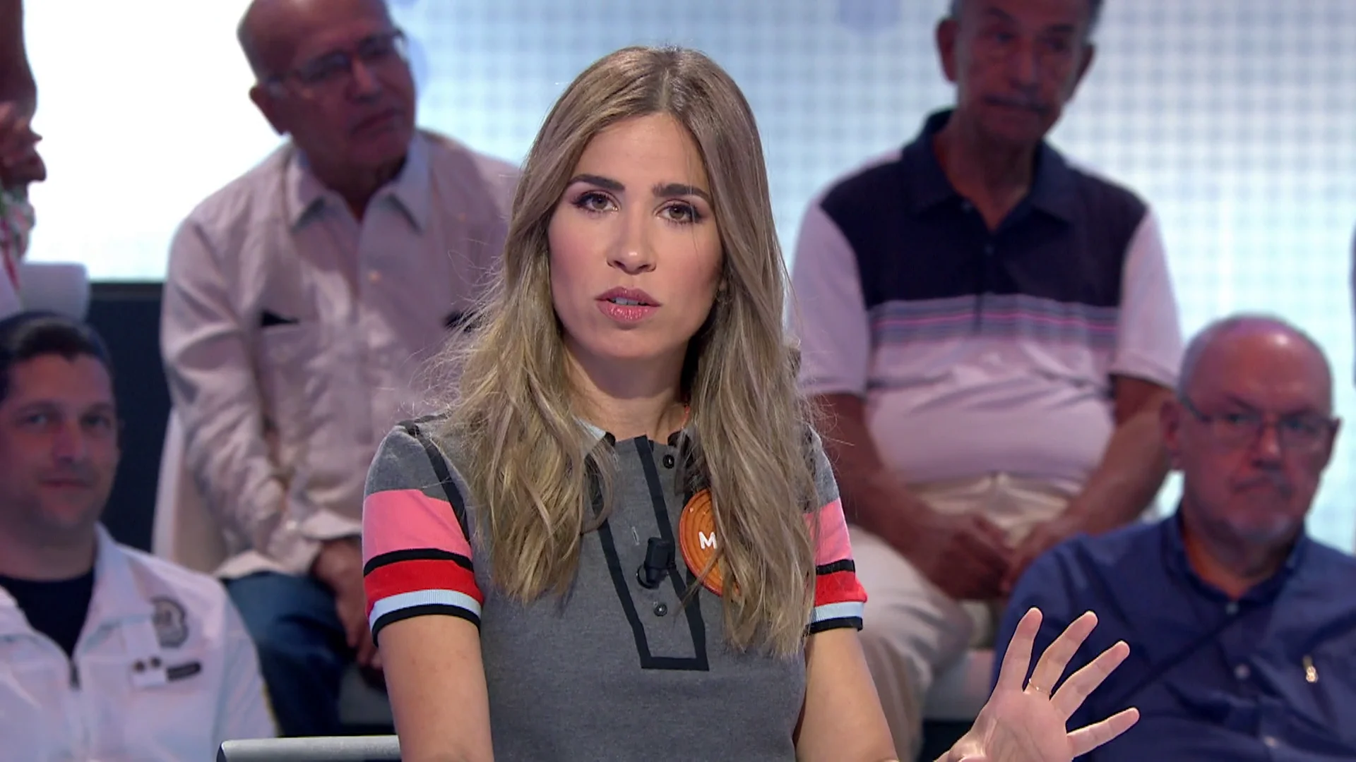 María Gómez se pone seria con Roberto Leal por culpa de Dani Mateo: “Tenemos que hablar” María Gómez se pone seria con Roberto Leal por culpa de Dani Mateo: “Tenemos que hablar”