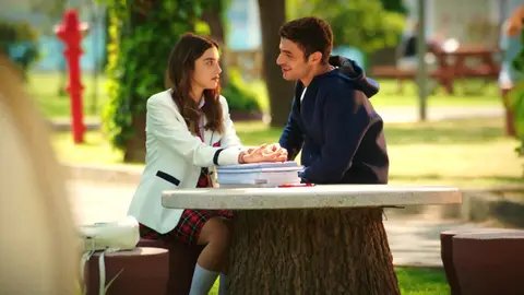 Así ha sido la complicada historia de amor de Kadir y Melisa en ‘Hermanos’: ¿Cómo acabará? Así ha sido la complicada historia de amor de Kadir y Melisa en ‘Hermanos’: ¿Cómo acabará?