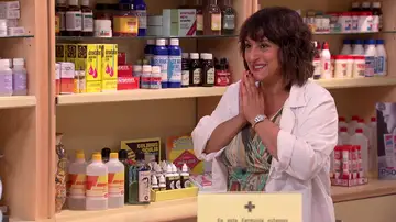 Rocío descubre cómo atraer clientes a la farmacia: “Tú eres la solución a nuestros problemas, Hugo” 