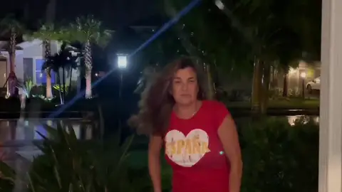 Españoles viviendo el huracán Españoles viviendo el huracán